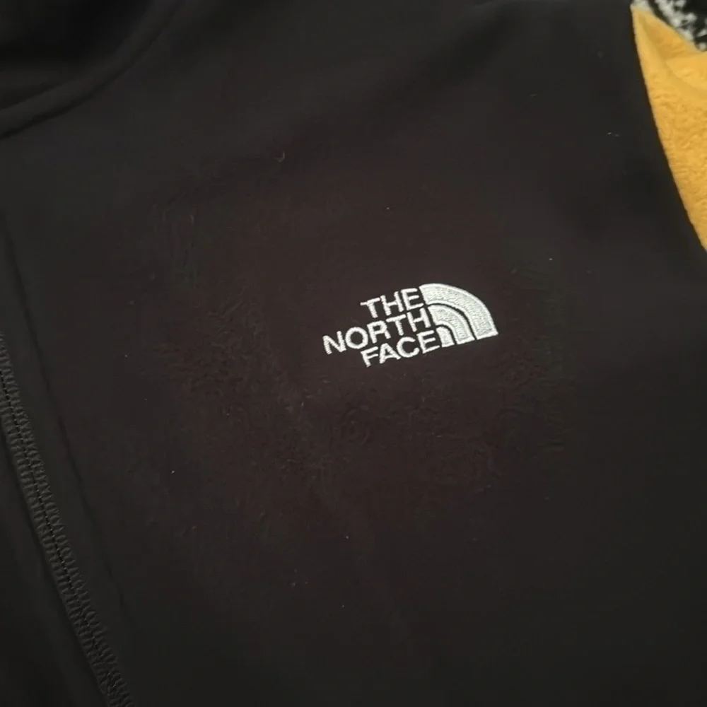 North face men’s jacket - Picture 2 of 4
